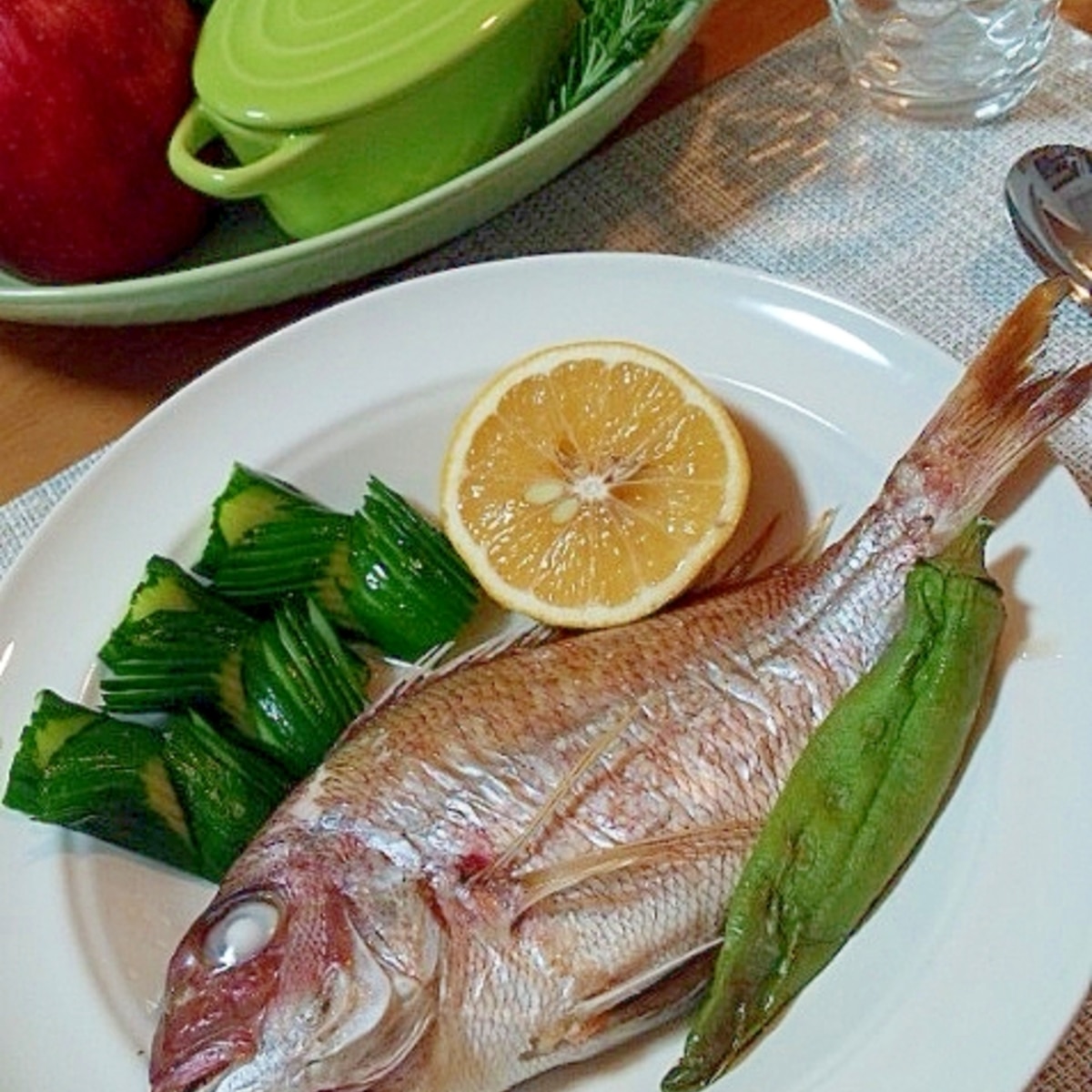 小鯛の蒸し焼き どんな魚でもアレンジ出来る 小鯛の蒸し焼き どんな魚でもアレンジ出来る